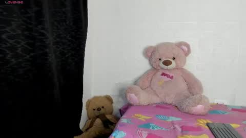 Snapshot of haileyduke chatting on 08/01/26, 12:54 Hailey online show from 08/01/26, 12:54