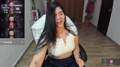 Snapshot of haileyevans chatting on 12/31/24, 07:10 Greth online show from 12/31/24, 07:10