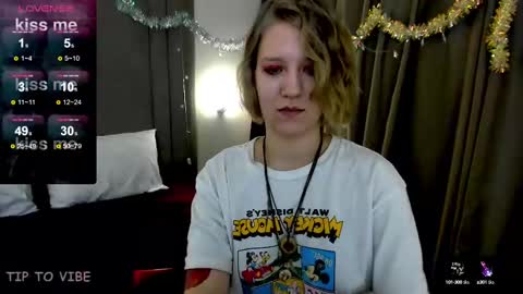 Hailey online show from 01/09/25, 02:01