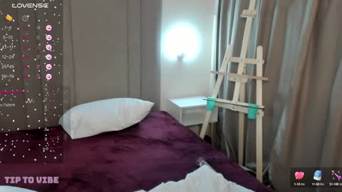 Hailey online show from 02/05/25, 08:21