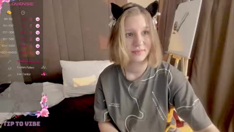 Hailey online show from 03/01/25, 09:18