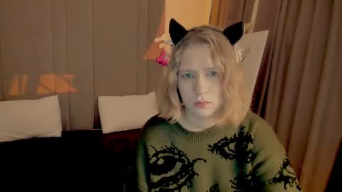 Hailey online show from 03/05/25, 02:03