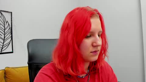 Hailey online show from 04/24/26, 11:56