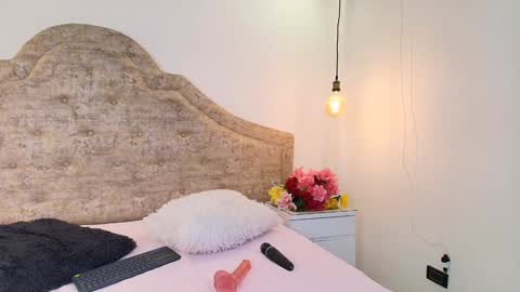 Haileymiler online show from 12/11/24, 09:19