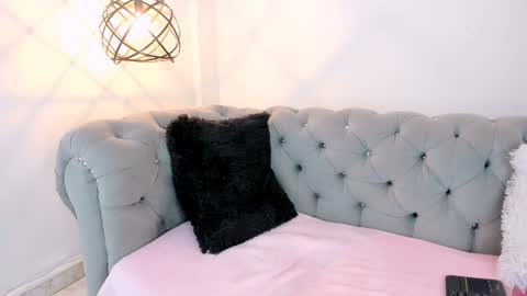 Haileymiler online show from 12/20/24, 04:42