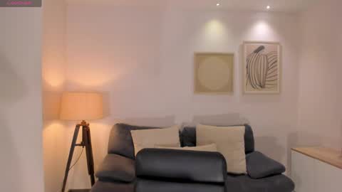 Hailey online show from 04/07/26, 12:05