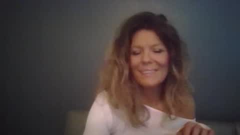 Hailey online show from 12/15/25, 08:46