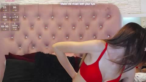 Hailey online show from 09/12/25, 12:16