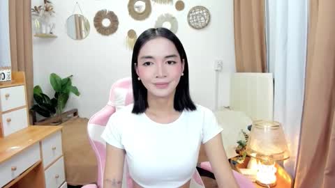 Snapshot of hailyourqueenofsatisfaction chatting on 10/02/25, 09:27 Haily online show from 10/02/25, 09:27