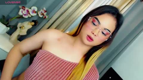 Snapshot of hailywilson chatting on 03/01/25, 11:15 haily online show from 03/01/25, 11:15