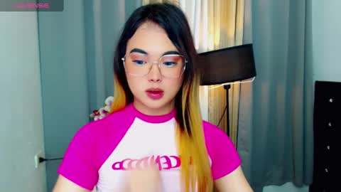 Snapshot of hailywilson chatting on 03/03/25, 05:20 haily online show from 03/03/25, 05:20