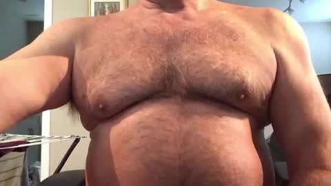 Snapshot of hairbear5 chatting on 06/26/26, 01:59 Bruce online show from 06/26/26, 01:59