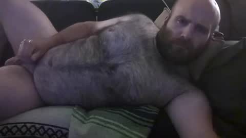 Snapshot of hairiestbear chatting on 06/28/26, 09:59 Hairiest Bear online show from 06/28/26, 09:59