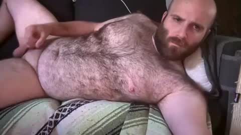 Snapshot of hairiestbear chatting on 07/08/26, 07:07 Hairiest Bear online show from 07/08/26, 07:07