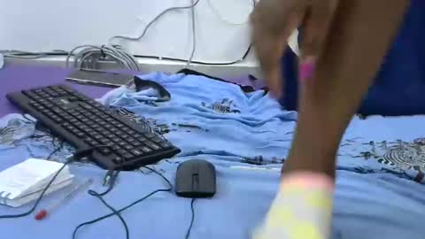 Zaraha online show from 02/14/25, 06:40