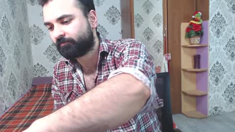 Snapshot of hairy_tyler666 chatting on 01/22/25, 10:40 Hairy Tyler online show from 01/22/25, 10:40