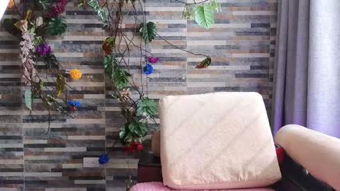 Snapshot of hairyandsexysalma chatting on 10/29/25, 07:48 SALMA  online show from 10/29/25, 07:48