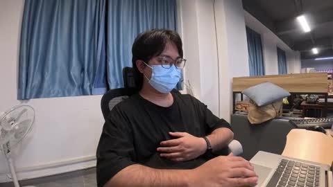 Snapshot of hairycol66 chatting on 03/03/26, 11:27 hairycol66 online show from 03/03/26, 11:27