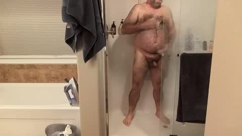 Snapshot of hairydaddreams chatting on 02/04/26, 02:12 hairydaddreams online show from 02/04/26, 02:12