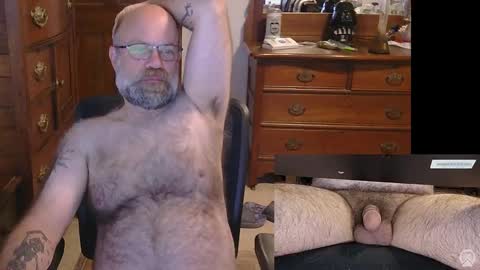 HairyDaddyBear69 online show from 09/22/25, 03:47