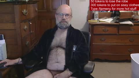 HairyDaddyBear69 online show from 04/24/26, 11:34