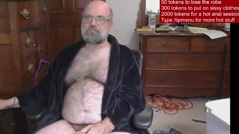 HairyDaddyBear69 online show from 06/01/26, 11:45