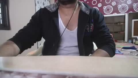 Snapshot of hairyguy1212 chatting on 11/21/25, 07:40 Hairyguy121 online show from 11/21/25, 07:40