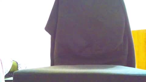 Snapshot of hairyhornytwinkk chatting on 10/07/25, 11:18 HairyHornyTwinkk online show from 10/07/25, 11:18