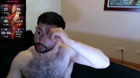 Snapshot of hairyncuteass chatting on 06/16/26, 12:35 hairyncuteass online show from 06/16/26, 12:35