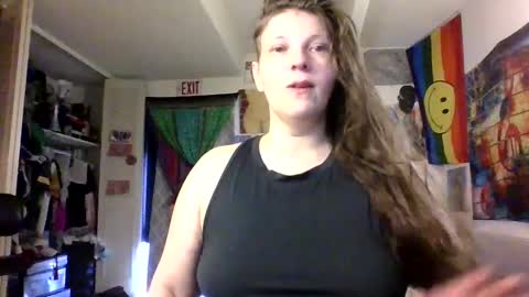 Snapshot of hairypoper chatting on 10/04/25, 11:03 hairypoper online show from 10/04/25, 11:03