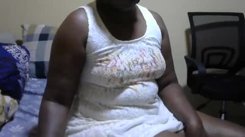 Snapshot of hairypussybigassy001 chatting on 01/03/25, 07:49 hairypussybigassy001 online show from 01/03/25, 07:49