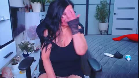 Snapshot of hairypussygranny chatting on 11/09/25, 09:29 Monika online show from 11/09/25, 09:29