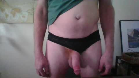 Snapshot of hairypussylover089 chatting on 02/10/25, 04:30 hairypussylover089 online show from 02/10/25, 04:30
