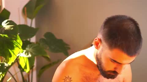 Snapshot of hairyrobxxx chatting on 09/19/25, 02:07 HairyRobXxX online show from 09/19/25, 02:07