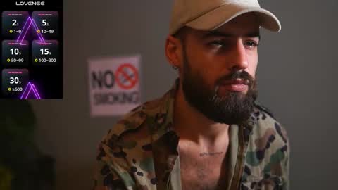 Snapshot of hairyrobxxx chatting on 10/10/25, 06:29 HairyRobXxX online show from 10/10/25, 06:29