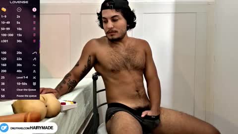 Snapshot of hairyshort chatting on 09/26/25, 01:59 hairy and short online show from 09/26/25, 01:59