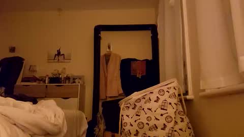 hakfin666 online show from 10/03/25, 04:42