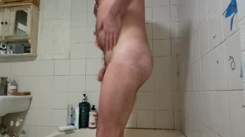 hakfin666 online show from 12/21/25, 06:31