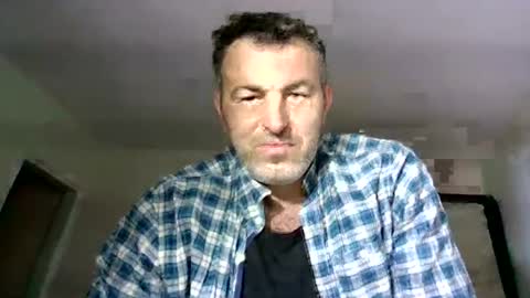 Snapshot of hakfin666 chatting on 06/16/26, 04:04 hakfin666 online show from 06/16/26, 04:04