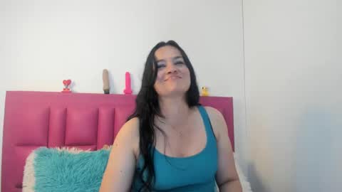 Mely online show from 02/11/25, 12:28