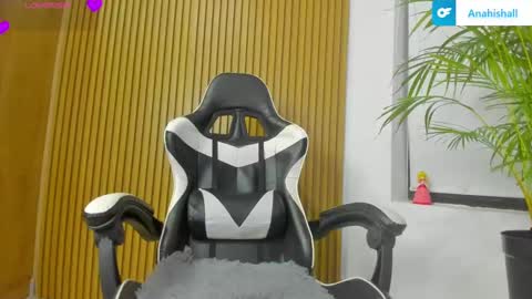 Anahis online show from 01/12/25, 01:00