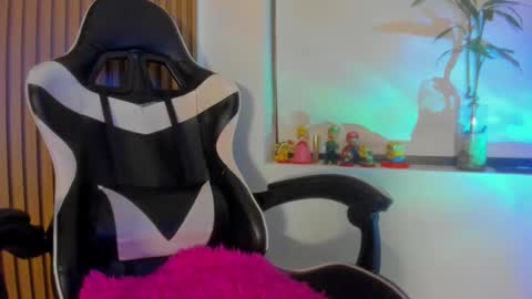 Anahis online show from 01/12/26, 12:38