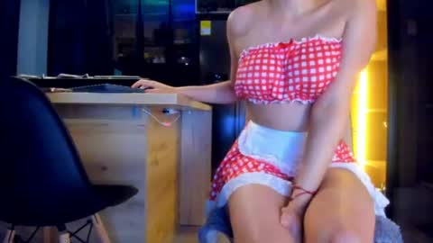 Snapshot of hall_anahiis chatting on 06/29/26, 12:28 Anahis online show from 06/29/26, 12:28