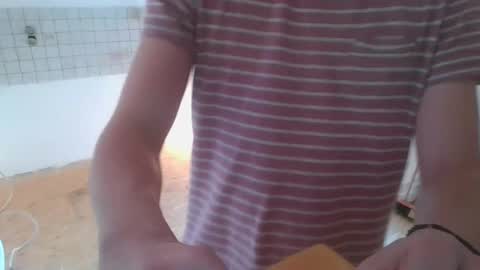 Snapshot of hallejulia chatting on 01/06/25, 01:52 hallejulia online show from 01/06/25, 01:52