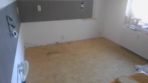 Snapshot of hallejulia chatting on 01/13/25, 09:41 hallejulia online show from 01/13/25, 09:41