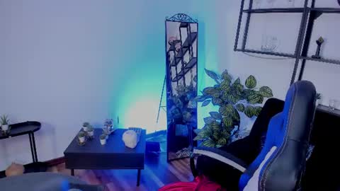halley_ravenn online show from 06/11/26, 02:53
