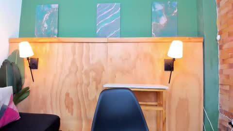 Halley Lorens online show from 02/04/26, 07:09