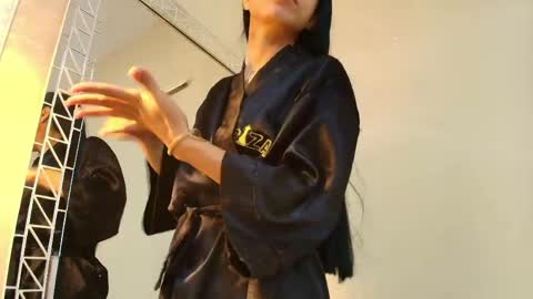 Hallie Stone online show from 04/10/26, 11:37