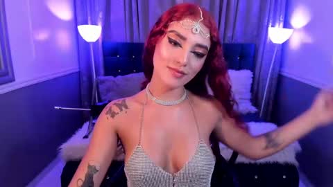 Snapshot of hallsred_rh chatting on 01/19/25, 01:00 Halls Red online show from 01/19/25, 01:00