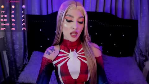 Snapshot of hallsred_rh chatting on 09/29/25, 10:25 Halls Red online show from 09/29/25, 10:25